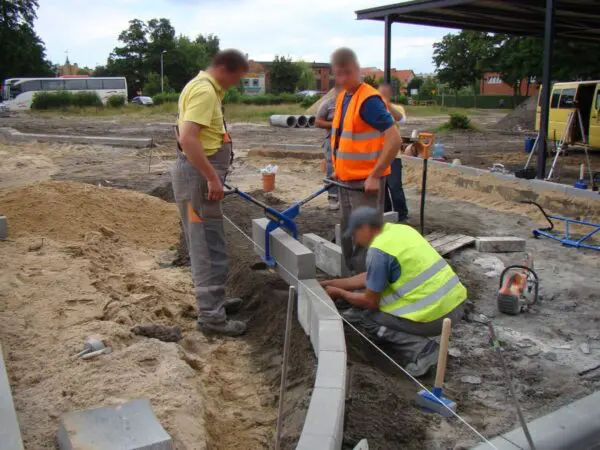 Chwytak ręczny poprzeczny do przenoszenia krawężników CHP MIMAL