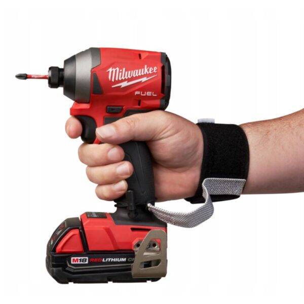 Komfortowa smycz na nadgarstek do narzędzi do 2,2 kg 4932472107 Milwaukee 2
