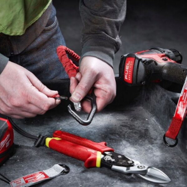 Sprzęt asekuracyjny linka smycz amortyzująca do narzędzi do 6,8kg Milwaukee - 3