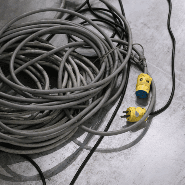 Przedłużacz ogrodowy AW-Tools 20 m 1 szt. gniazd czarny - 3